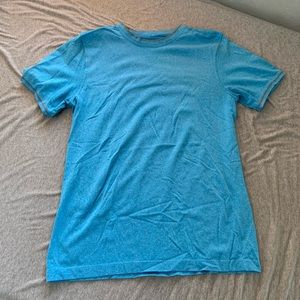 Men’s small lululemon shirt